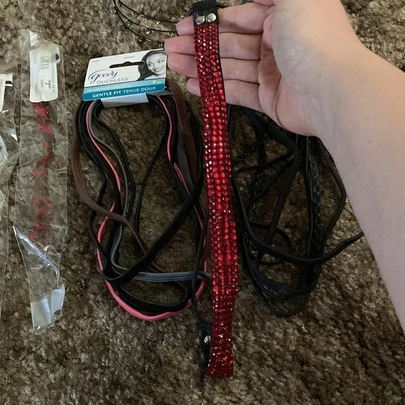 20 Piece Hair Accessories Bundle - Picture 5 of 5